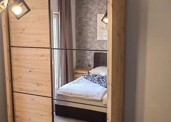 Apartment Hana 2 *